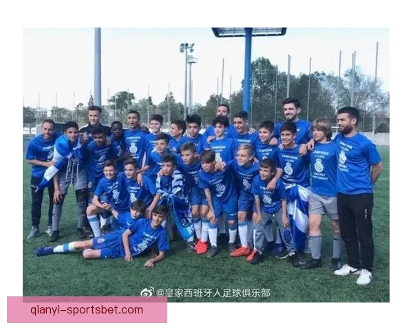 西班牙人俱乐部获加泰罗尼亚警方正式认可 加强合作推动安全管理